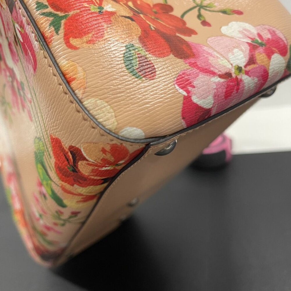 Gucci Bamboo Blooms Floral Shopper Tote (143107) - Picture 6 of 16